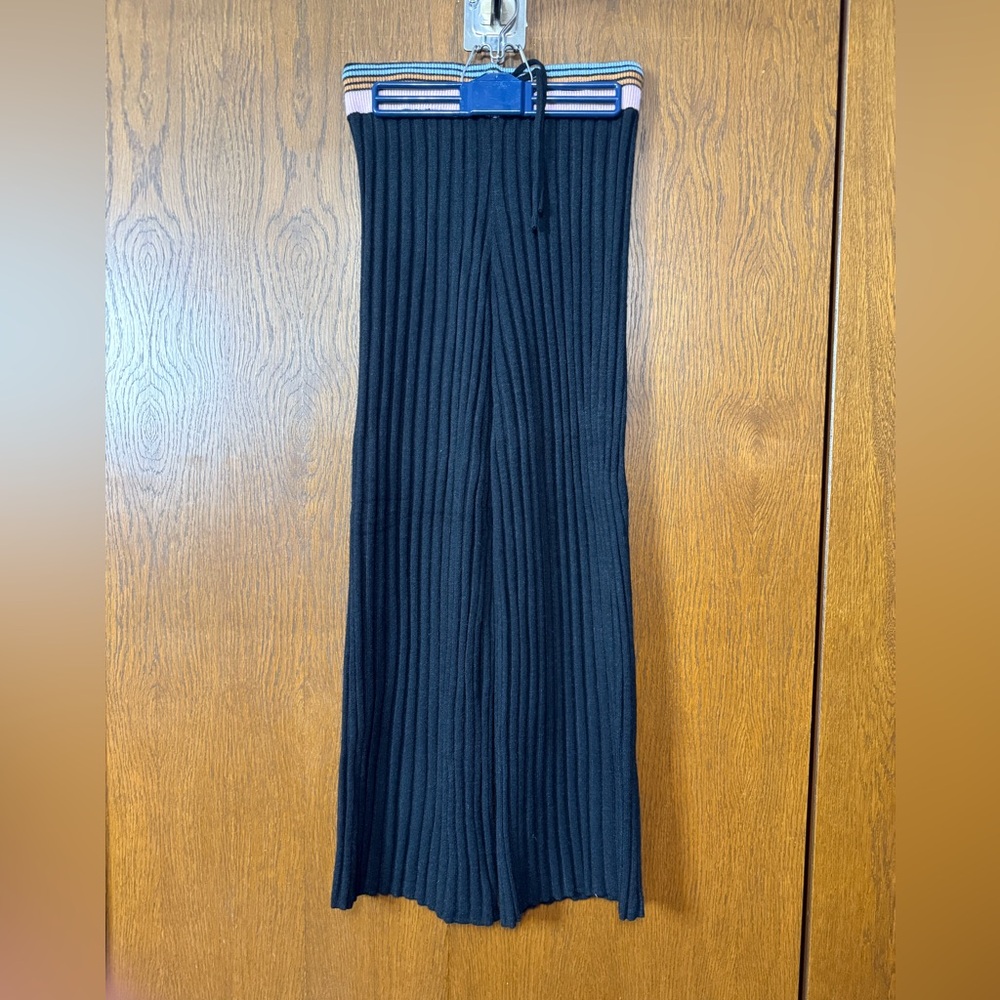 Black Ribbed Knit pants NWOT